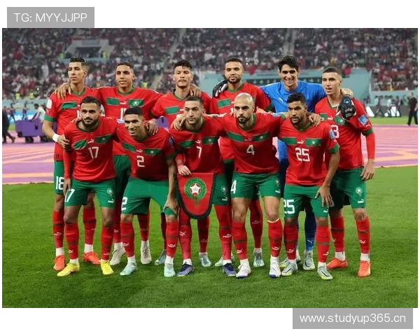 从默默无闻到惊艳世界的足球黑马球队崛起之路传奇与战术密码全景